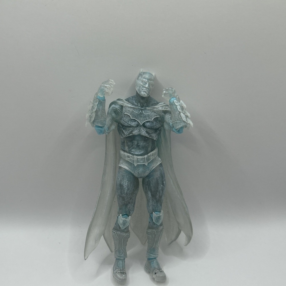 DC Mcfarlane Multiverse Batman Frostbite Edition READ DESCRIPTION